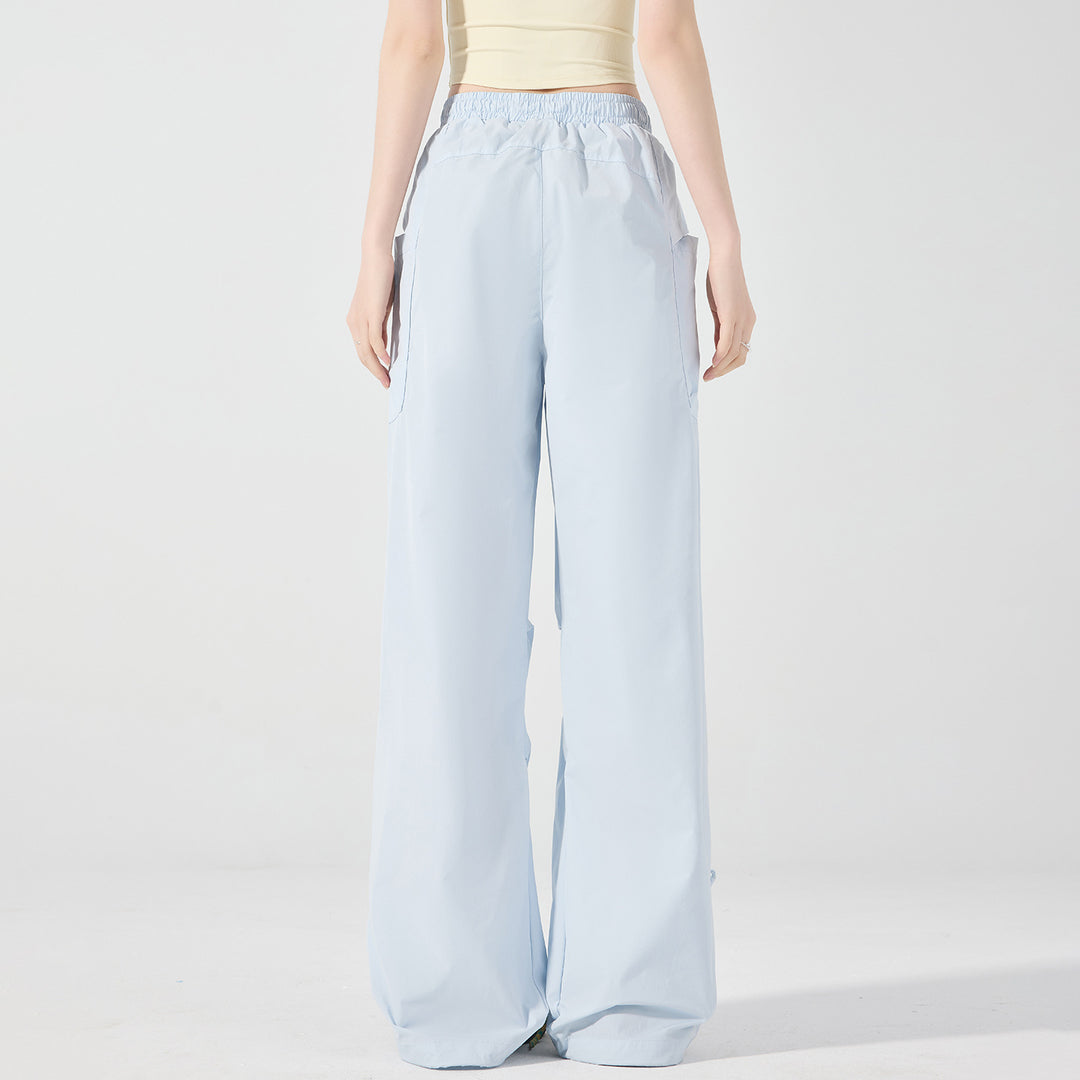 Women's Wide Technical Cargo Pants with Drawstring Waistband, Adjustable Hem, and Multifunctional Pockets Mune Fashion