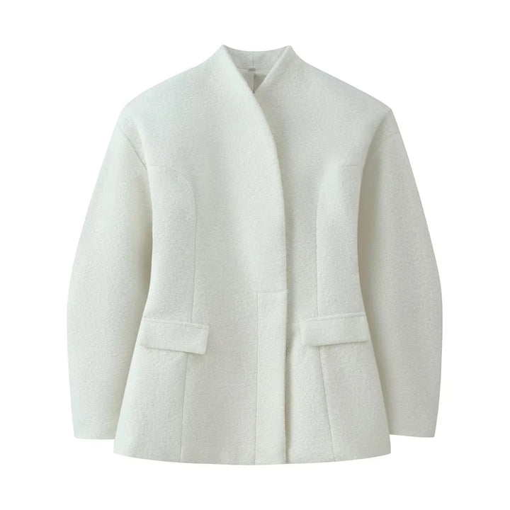 Women's short bouclé jacket with open front and flap pockets Mune Fashion