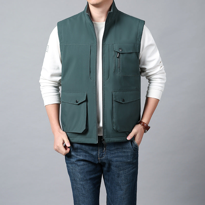 Men's functional vest in urban utility style with organizer pockets and stand-up collar Mune Fashion