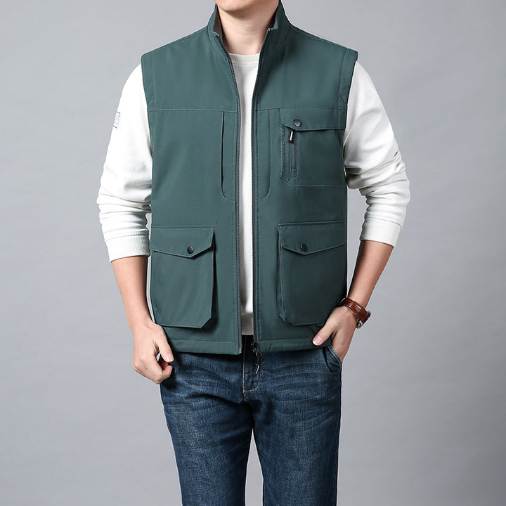 Men's functional vest in urban utility style with organizer pockets and stand-up collar Mune Fashion