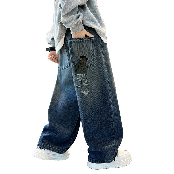 Unisex wide denim pants with unique appliqués Mune Fashion