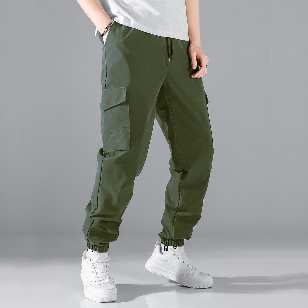 Men's Cargo Jogging Pants with elastic tunnel drawstring waistband and patch flap pockets Mune Fashion