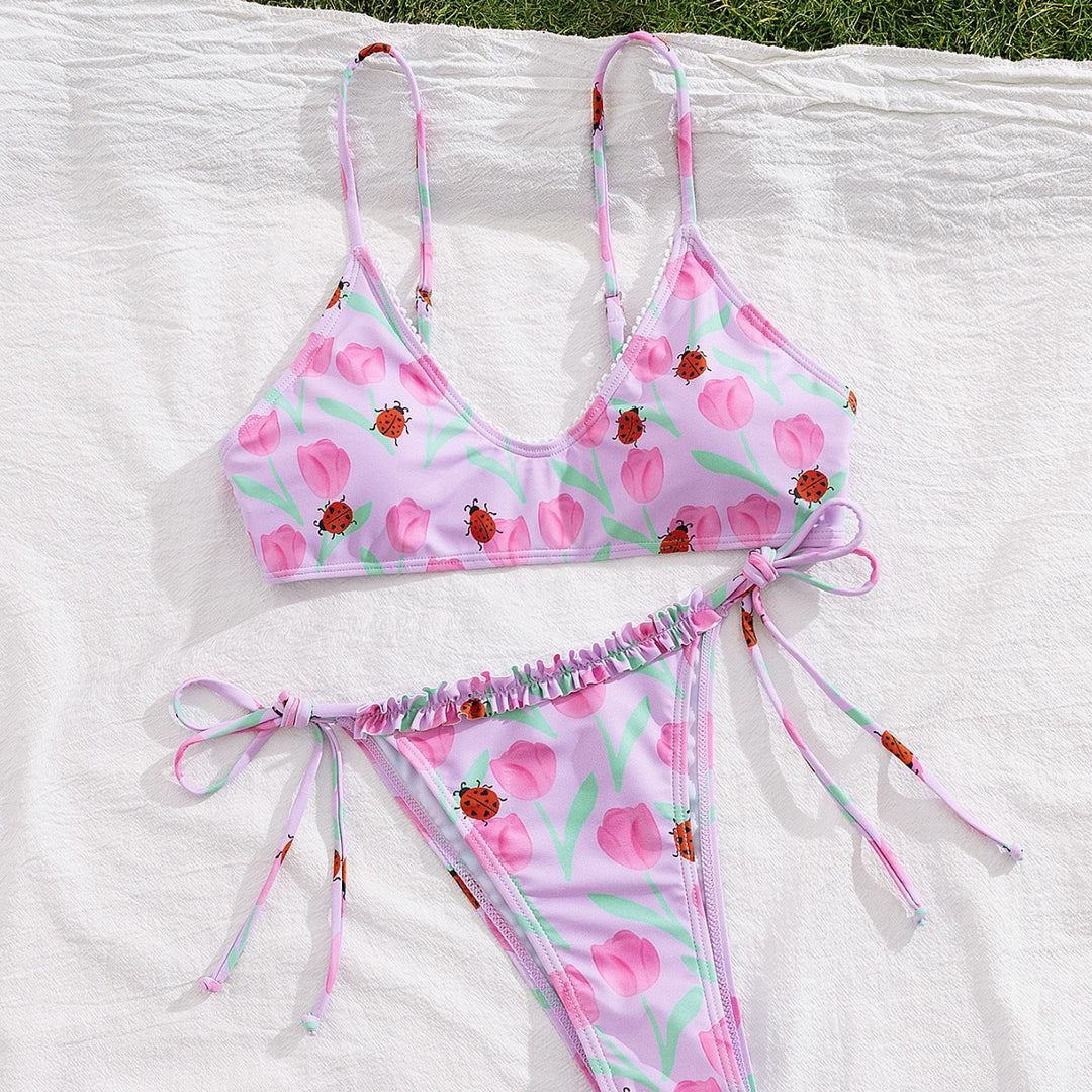 Women's triangle bikini with colorful floral pattern and adjustable ties Mune Fashion