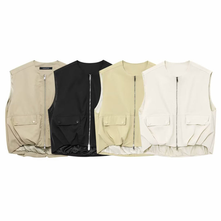 Women's lightweight utility vest with full zip, patch pockets, and elastic balloon hem Mune Fashion