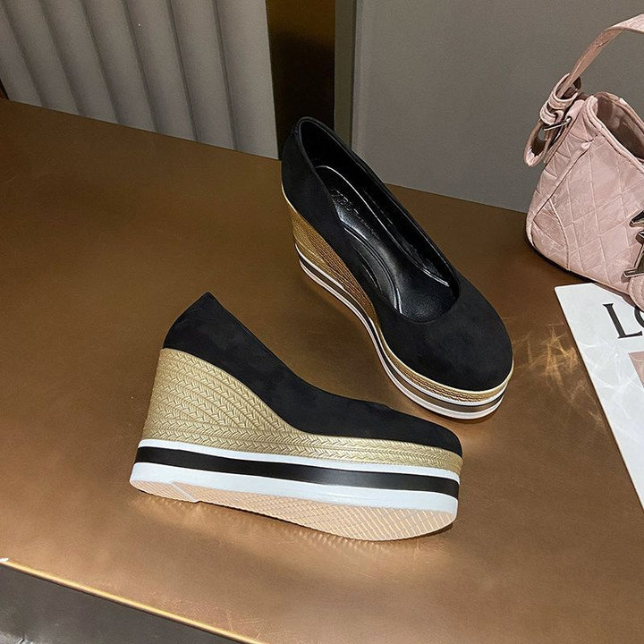 Women’s Platform Wedge Pumps with Jute Wedge and Patent Croco Look Mune Fashion