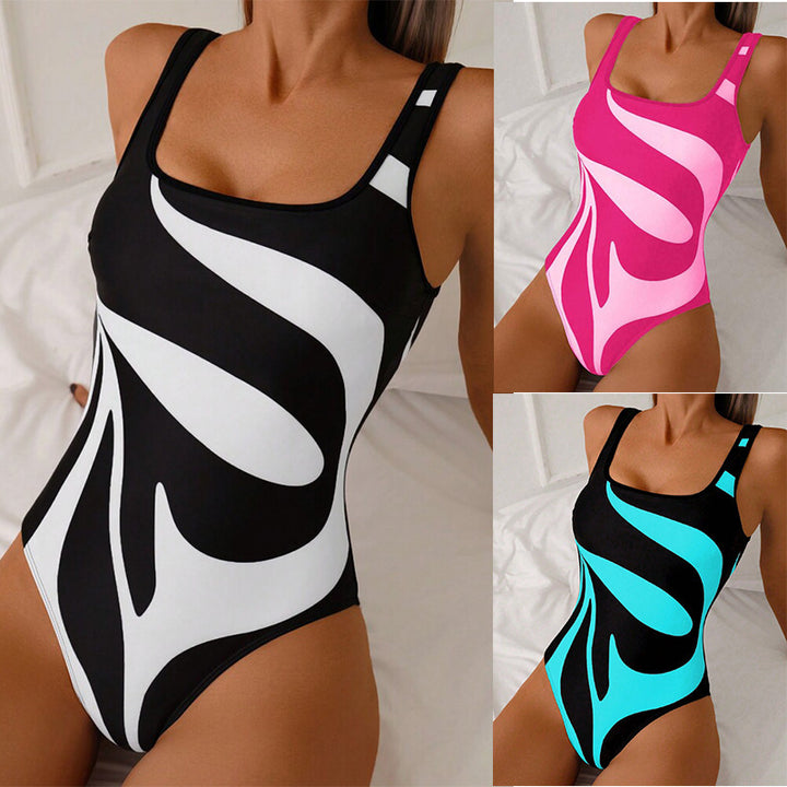 Ladies sporty swimsuit with modern graphic design Mune Fashion