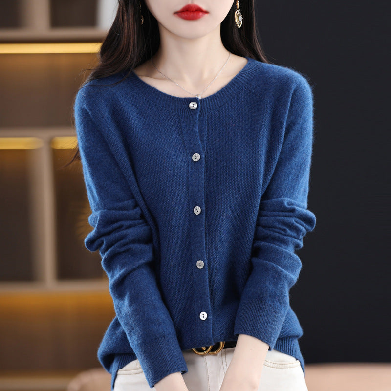 Women's Short-Cut Cardigan in Mohair-Look with Round Neckline and Pearl Buttons Mune Fashion