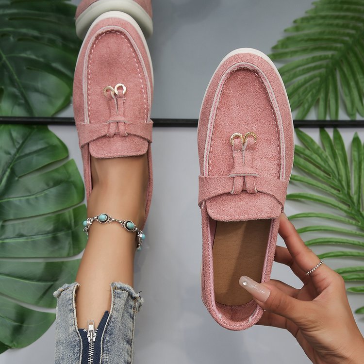 Damen Slipper-Loafer aus Velourslederoptik mit dekorativem Knotenriemen und leicht profilierter Gummisohle Mune Fashion