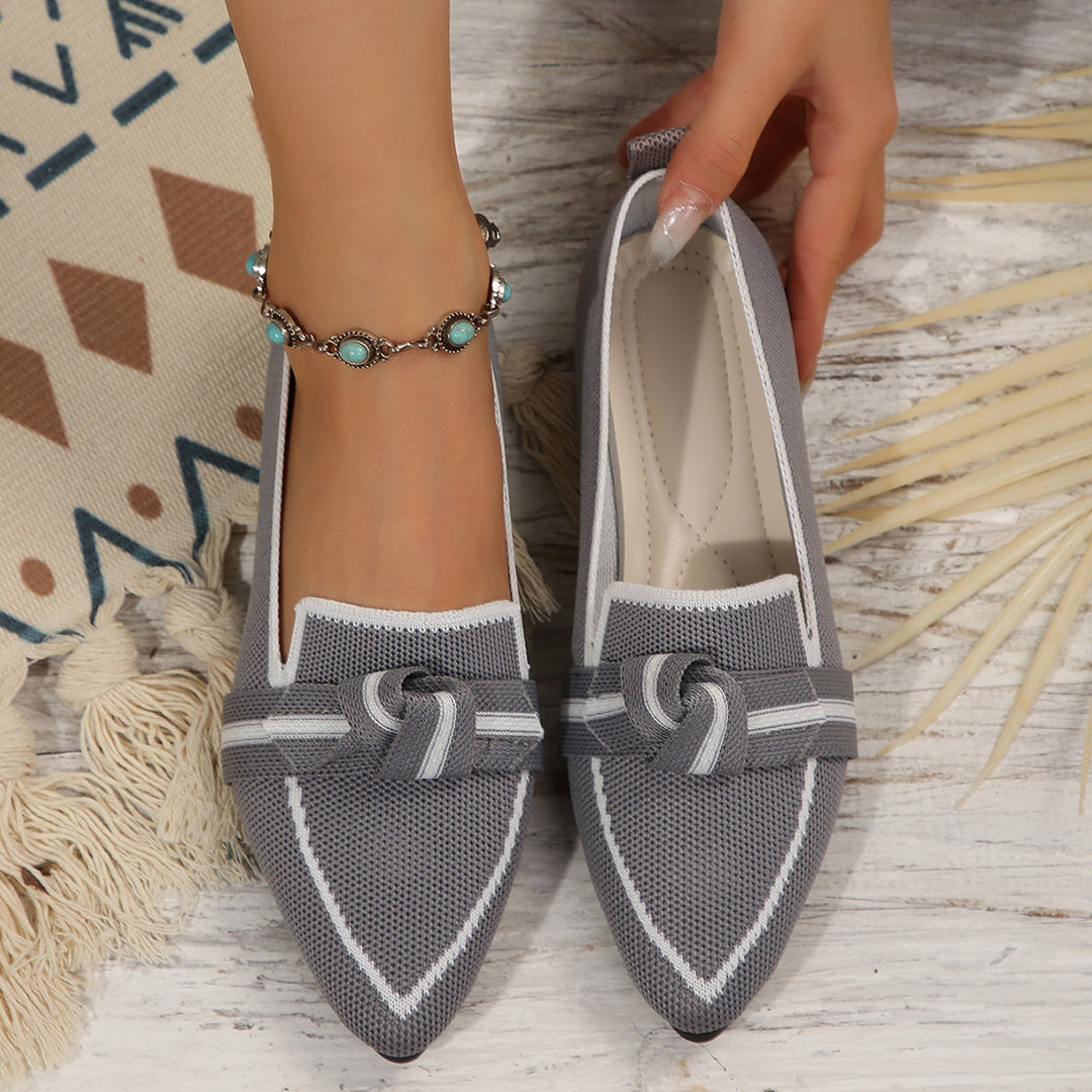 Women's woven lace slippers with decorative bow and padded comfort footbed Mune Fashion