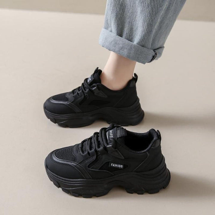 Women's Chunky Sneakers with cushioning sole and breathable upper material structure Mune Fashion