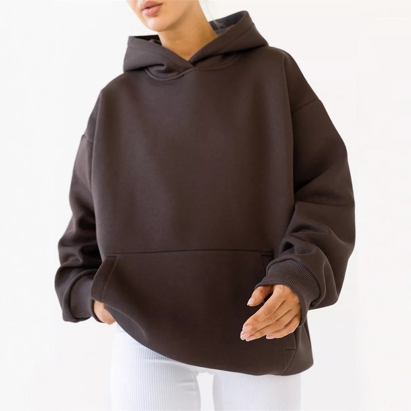 Women's Cozy Oversized Hoodie with Kangaroo Pocket Mune