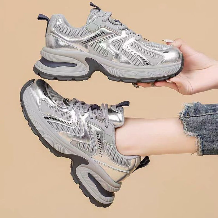 Women Sporty Sneakers with Reflective Elements and Cushioned Sole Mune Fashion