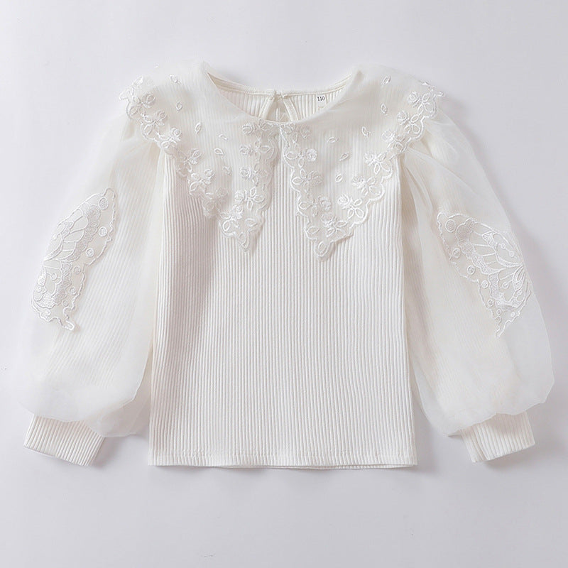 Girls blouse with airy tulle sleeves and delicate floral embroidery Mune Fashion