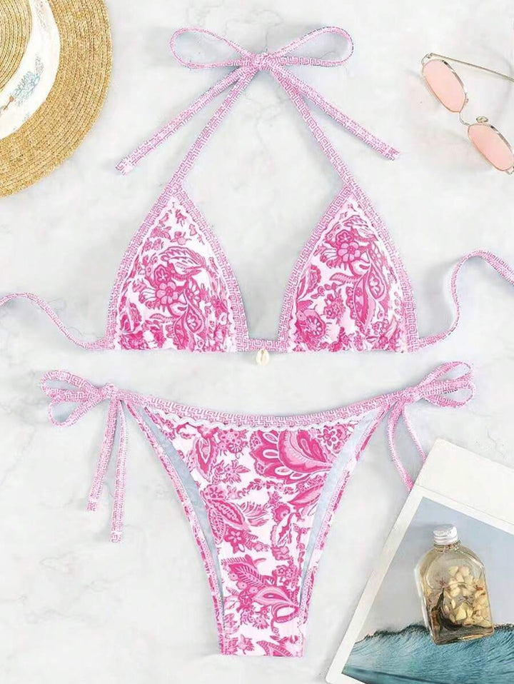 Women's triangle bikini with elaborate floral design Mune Fashion
