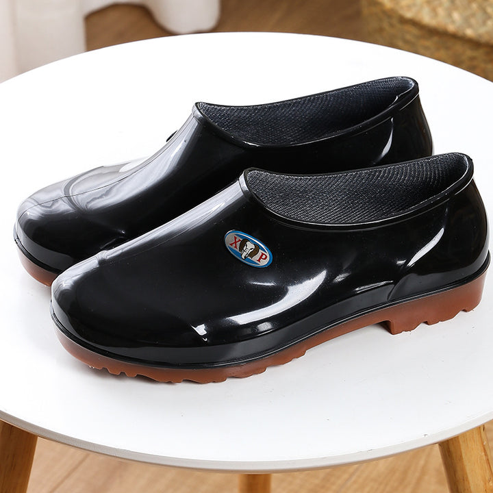 Women's Shiny Short Shaft Rubber Slip-On for Kitchen and Garden with Non-Slip Profile Sole Mune Fashion