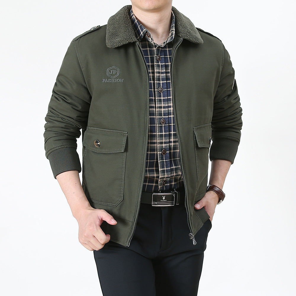 Men's short pilot-style jacket with Sherpa collar, patch pockets, and zipper Mune Fashion
