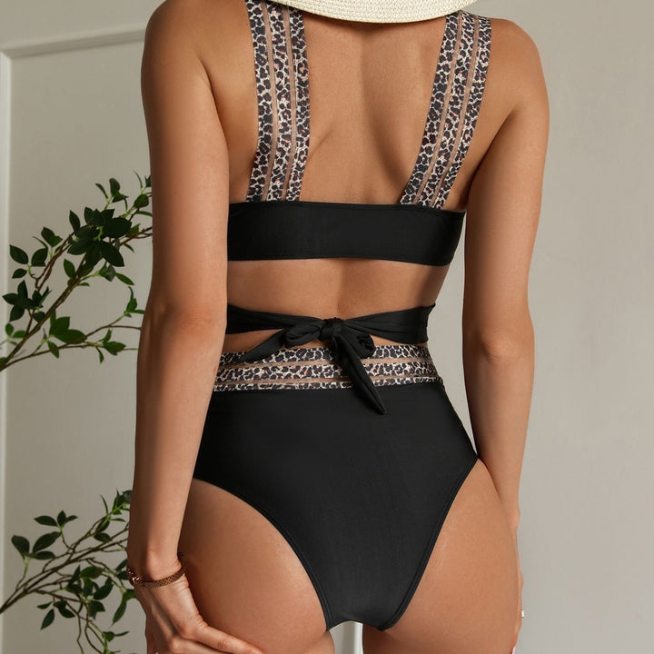 Ladies High-Cut Bikini with Stylish Animal Motif Details Mune Fashion