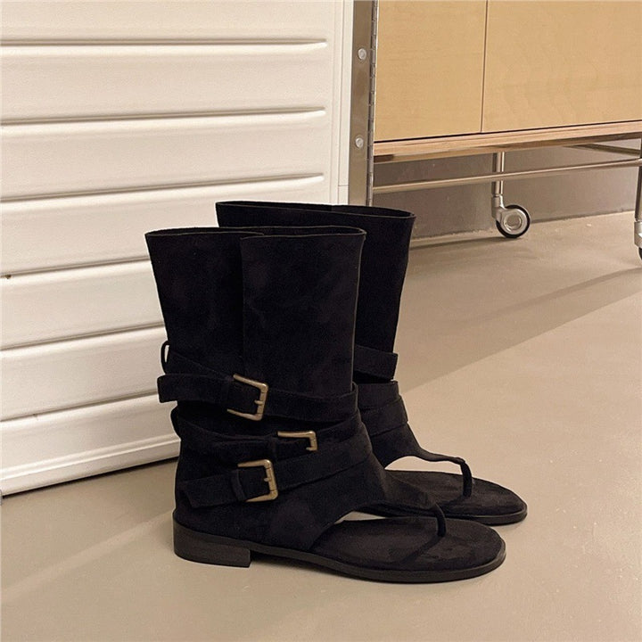 Women Sandals-Ankle boots made of suede with toe strap and decorative buckle straps Mune Fashion