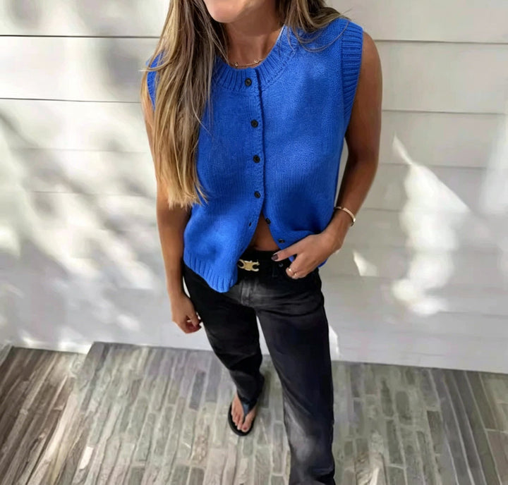 Women knitted sleeveless button vest with ribbed collar Mune Fashion