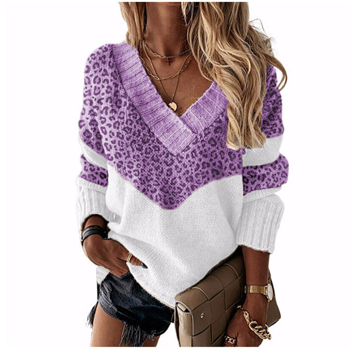 Women’s V-neck knitted pullover with chevron pattern and oversized fit Mune Fashion
