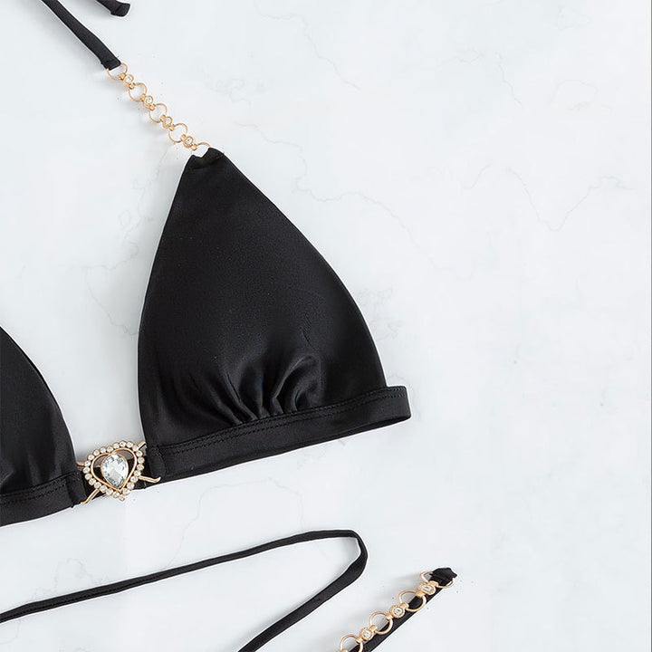 Women's triangle bikini with glamorous jewelry detail Mune Fashion