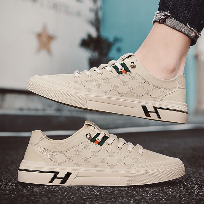 Women Sneakers with elegant logo embossing and cushioning outsole Mune Fashion