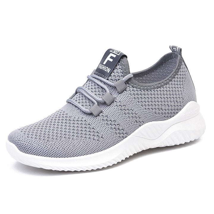 Unisex nan lightweight knit sneakers with elastic slip-on construction and cushioning EVA sole Mune Fashion