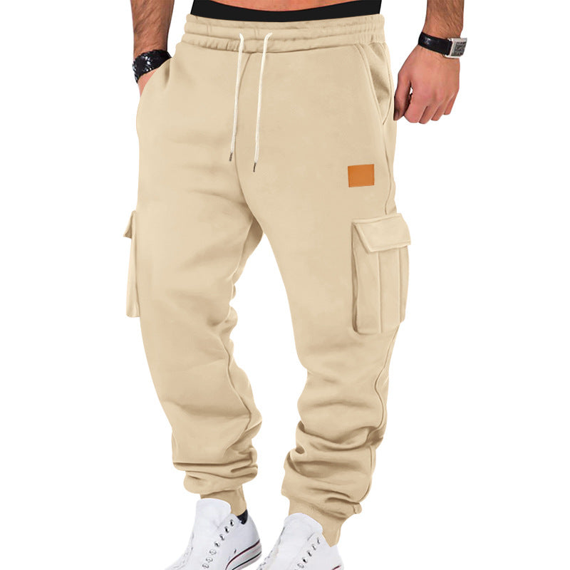 Men's nan urban Cargo Jogger made of soft sweat fabric, elastic waistband, drawstring and appliquéd flap pockets Mune Fashion