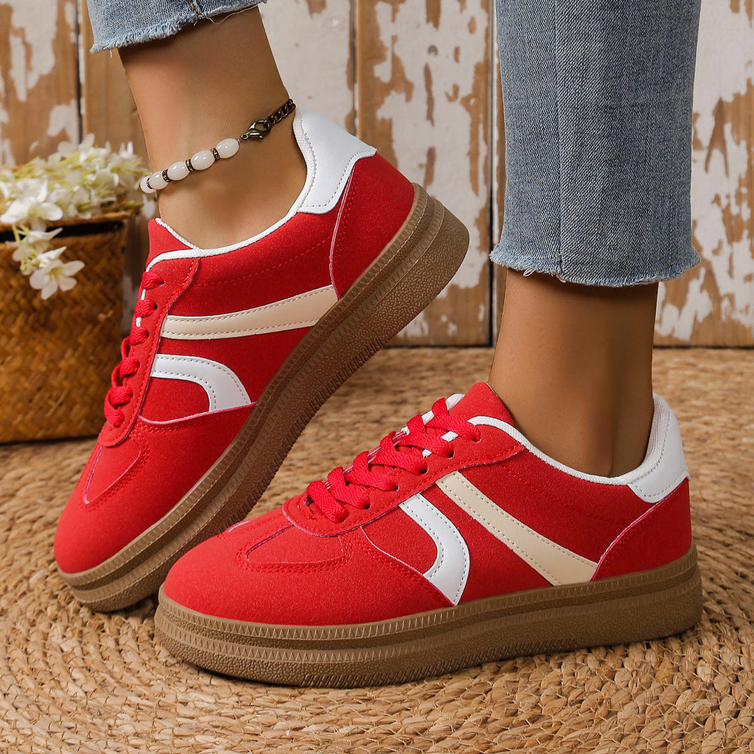 Women's sneaker with stylish upper material and non-slip sole Mune Fashion