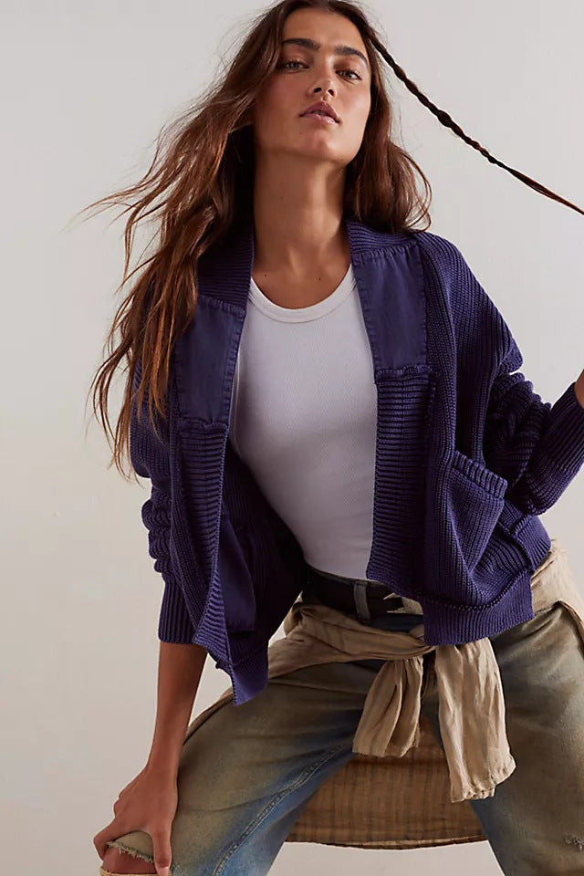 Women’s fashionable cardigan with large pockets