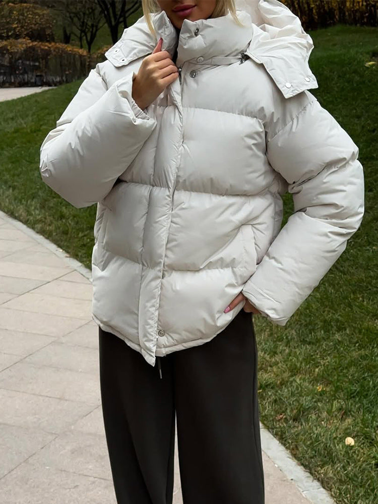 Ladies Short Windproof Quilted Puffer Jacket with Removable Hood and High Stand Collar Mune Fashion