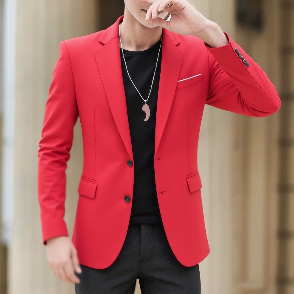 Men's blazer with tailored fit, lightweight stretch quality, and classic button closure Mune Fashion