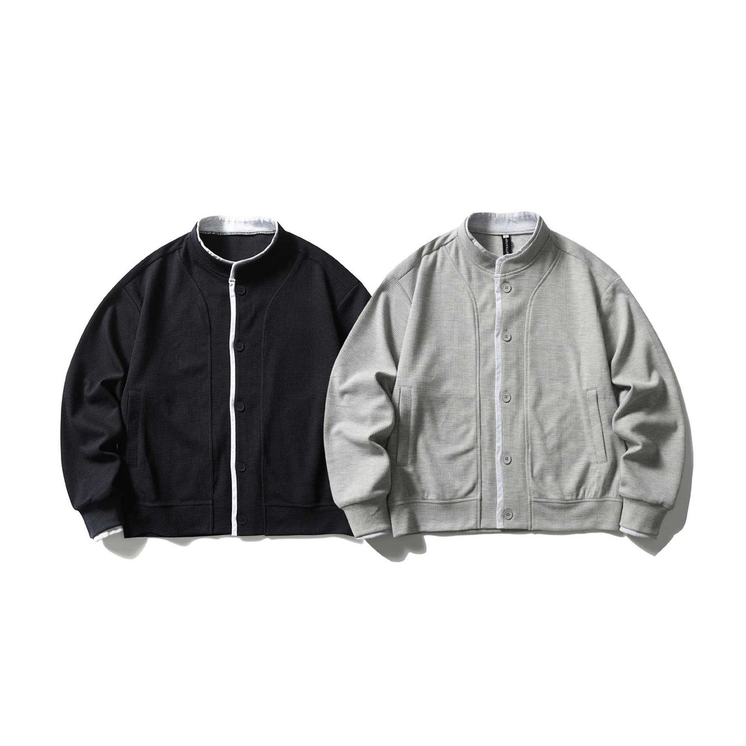 Unisex Short Cut Boxy Blouson Jacket with Waffle Structure, Stand-Up Collar and Contrast Piping Mune Fashion