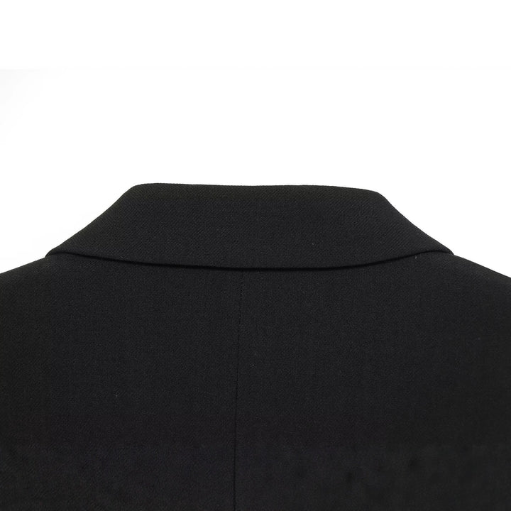 Women Single-Breasted Short Blazer with Notch Lapels, Structured Fit and Flap Pockets Mune Fashion