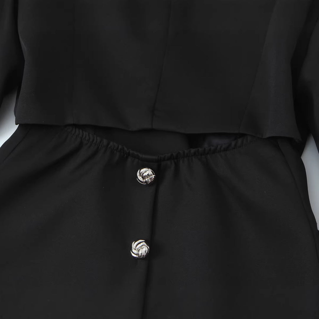 Women's Tailored Short Blazer with Asymmetric Decorative Closure and Flap Pockets Mune Fashion