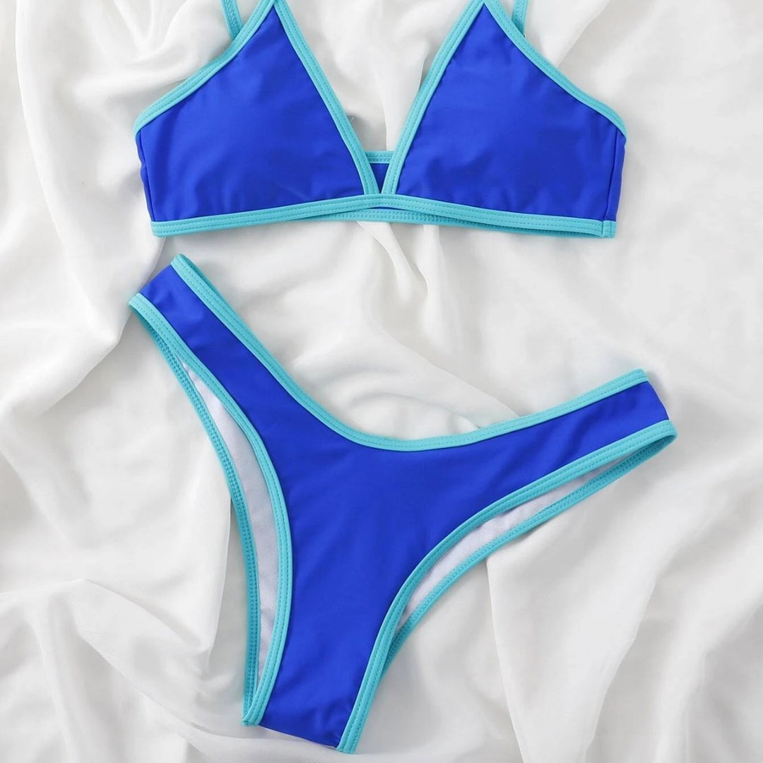 Women’s triangle bikini with contrasting details Mune Fashion
