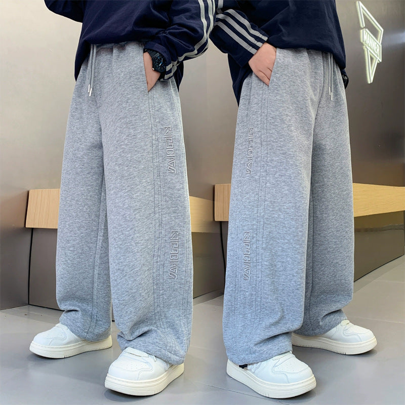 Women's comfortable casual pants with modern cuts Mune Fashion