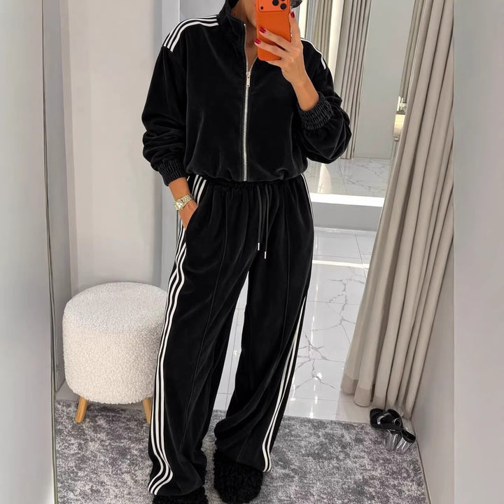 Women's luxurious velvet tracksuit set with stand-up collar and drawstring Mune Fashion