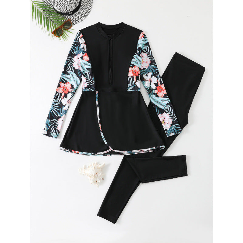 Women’s sporty swimsuit with long sleeves and breathable leggings Mune Fashion