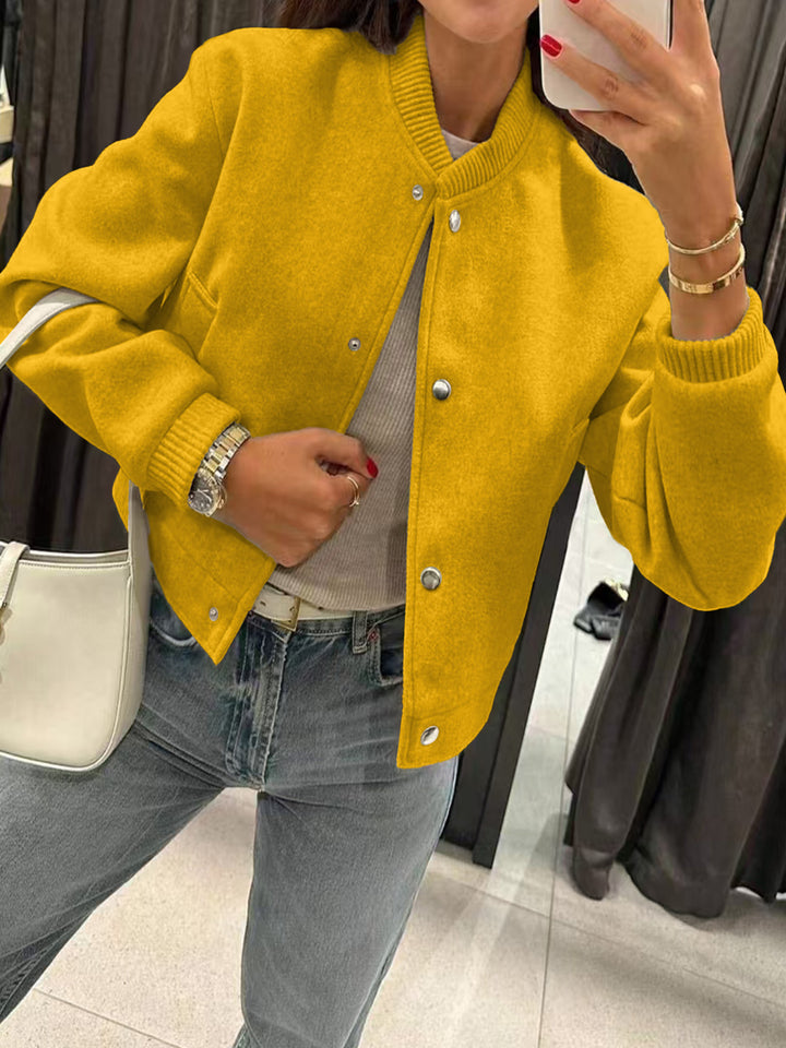 Women's short bomber-style jacket made of teddy fleece with ribbed cuffs Drune