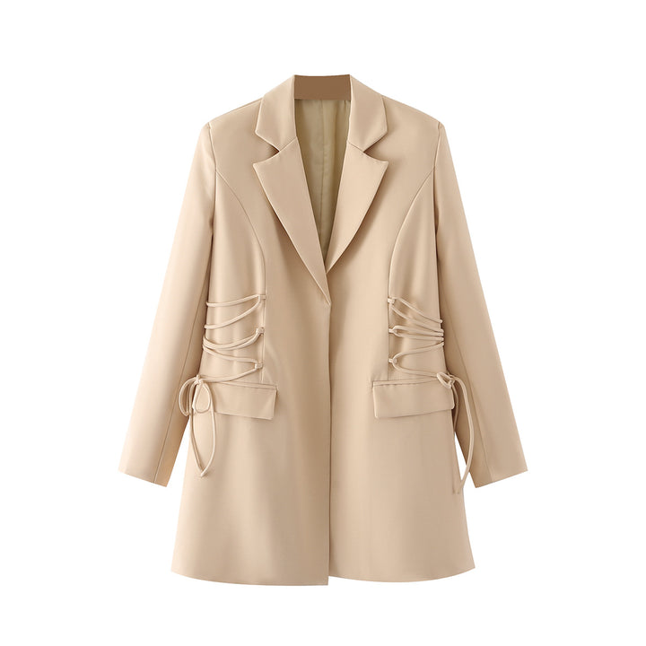 Women's tailored long blazer with side lacing and flap pockets Mune Fashion