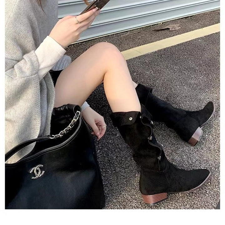 Women knee-high suede boots with foldable cuff and pointed toe Mune Fashion