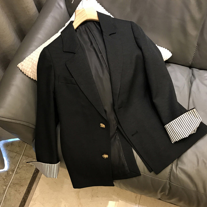 Women's Elegant Blazer with Contrasting Sleeve Cuffs Mune Fashion
