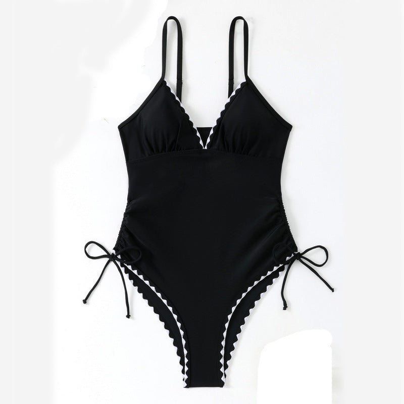 Ladies Elegant and Feminine Swimsuit with Adjustable Straps Mune Fashion