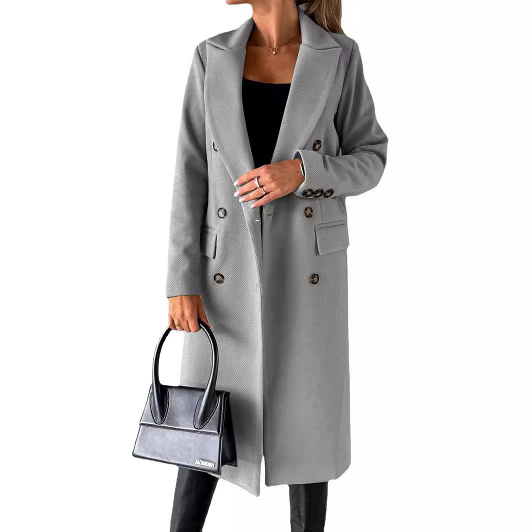 Women's classic long double-breasted coat with collar and flap pockets Mune Fashion