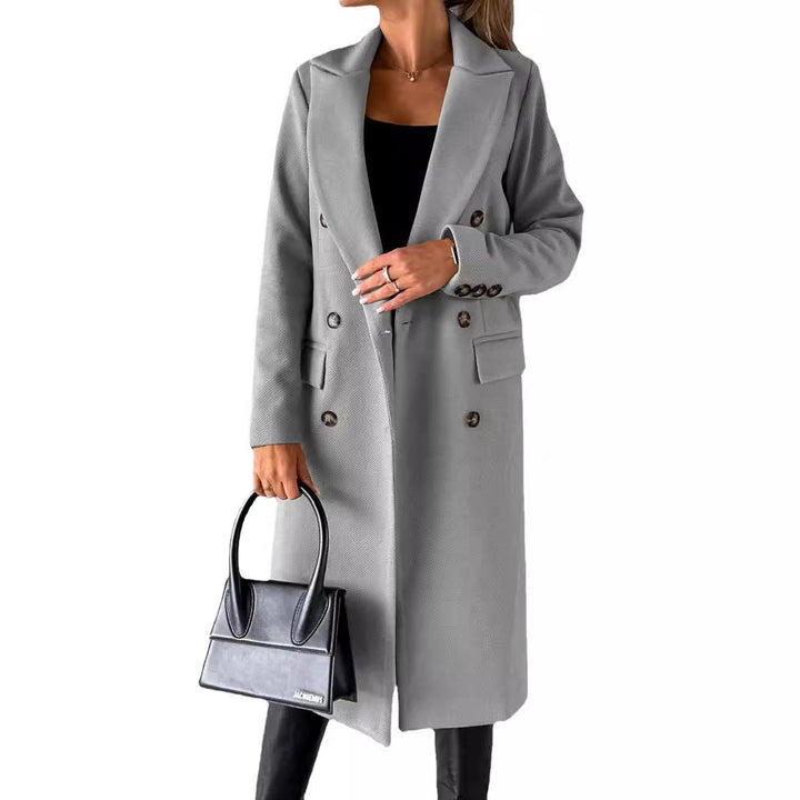 Women's classic long double-breasted coat with collar and flap pockets Mune Fashion