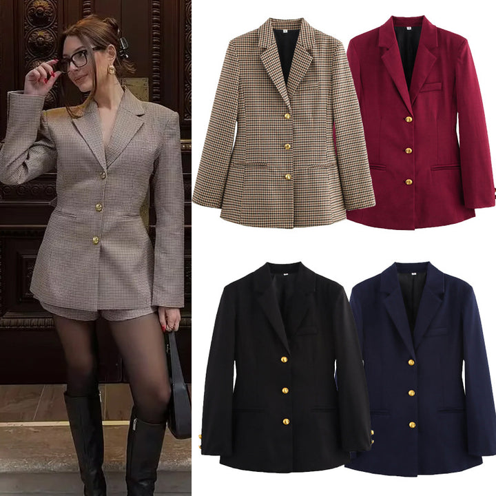 Women's classic single-breasted blazer in mini houndstooth with gold button placket and princess seams Mune Fashion