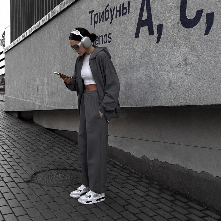 Women Loose-Fit Leisure Set with Zip Hood and Wide Palazzo Jogger Mune Fashion