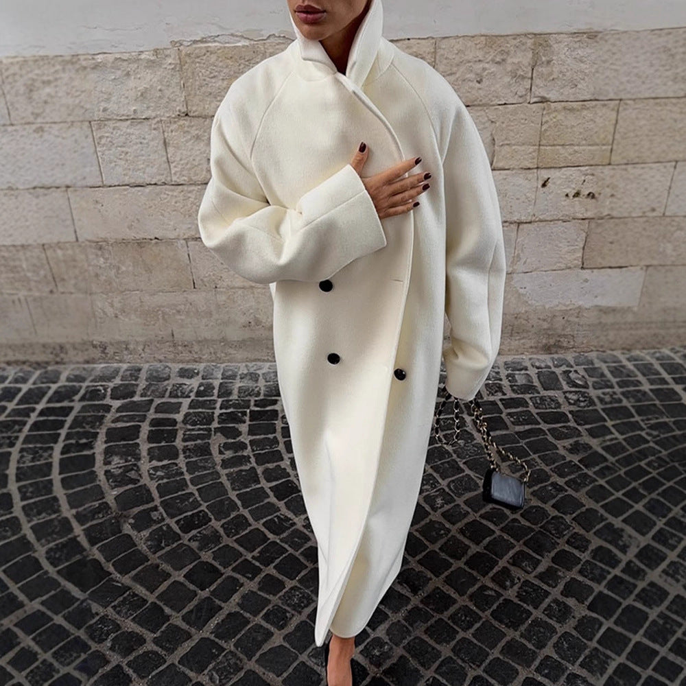Women's Maximum Coat in clean-cut Cocoon style with high stand-up collar Mune Fashion