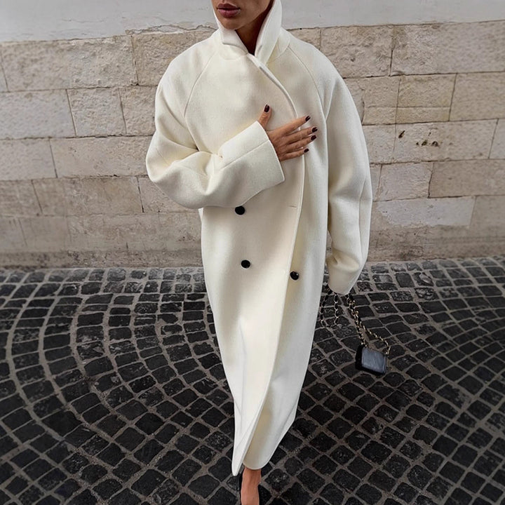 Women's Maximum Coat in clean-cut Cocoon style with high stand-up collar Mune Fashion